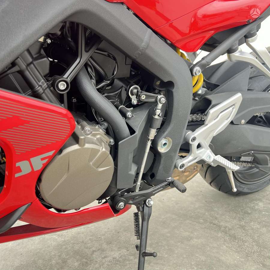 QJMOTOR SRK 800RR 778cc, superbikes