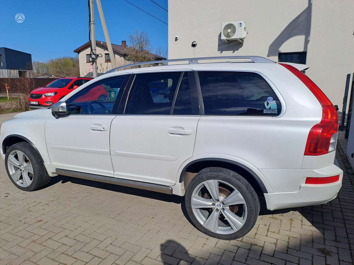 Volvo XC90 - 4