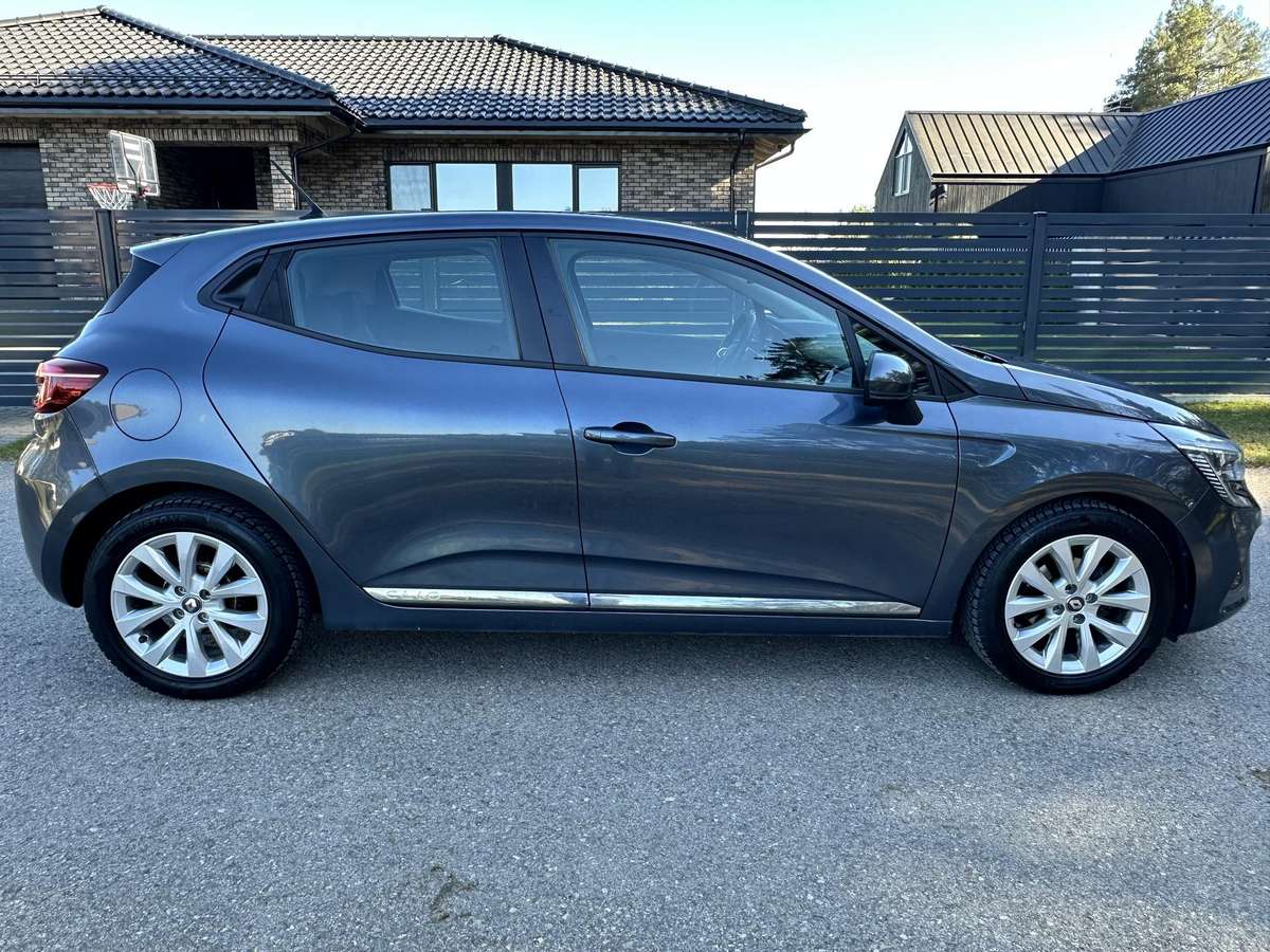 Renault Clio, 1.0 l., hatchback