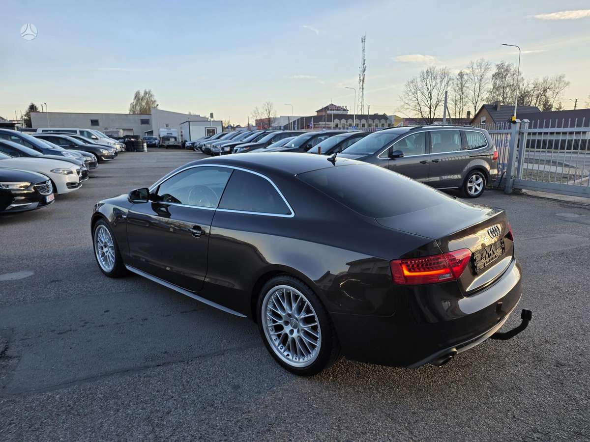Audi A5, 3.0 l., coupe