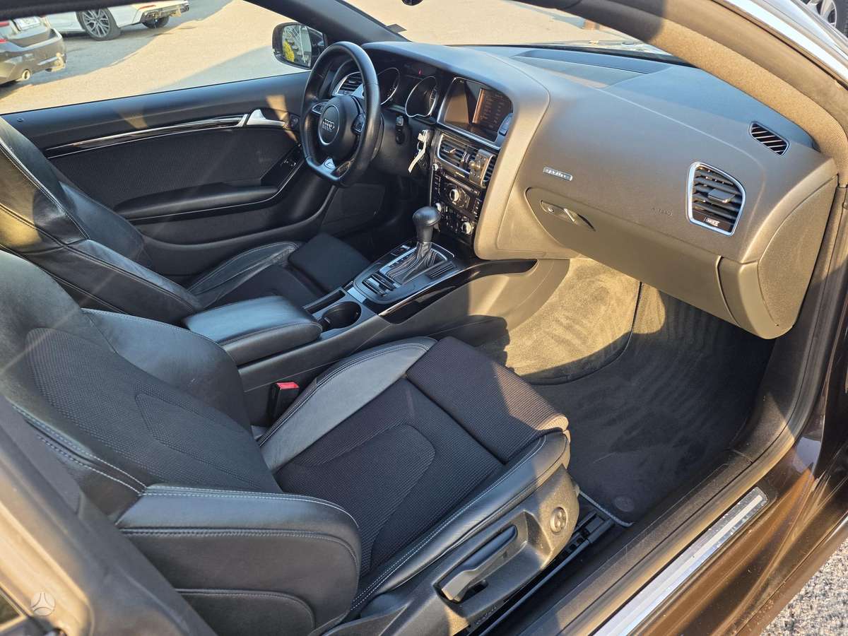 Audi A5, 3.0 l., coupe