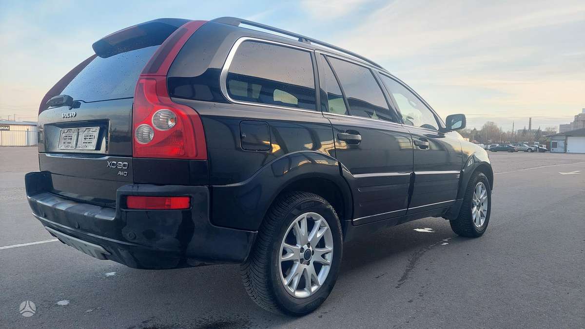 Volvo XC90 - 5