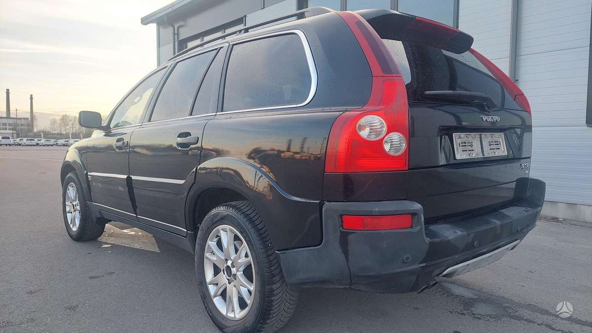 Volvo XC90 - 6