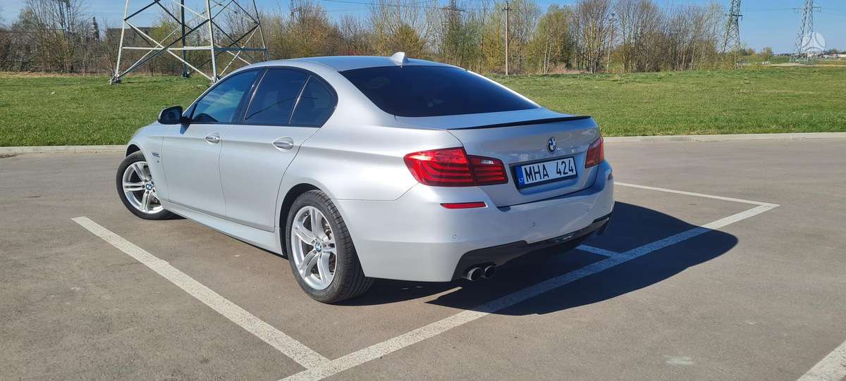 BMW 525, 2.0 l., Седан