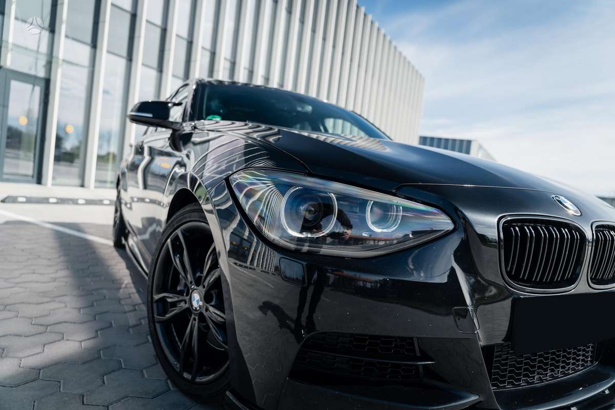 BMW M135, 3.0 l., Хэтчбек