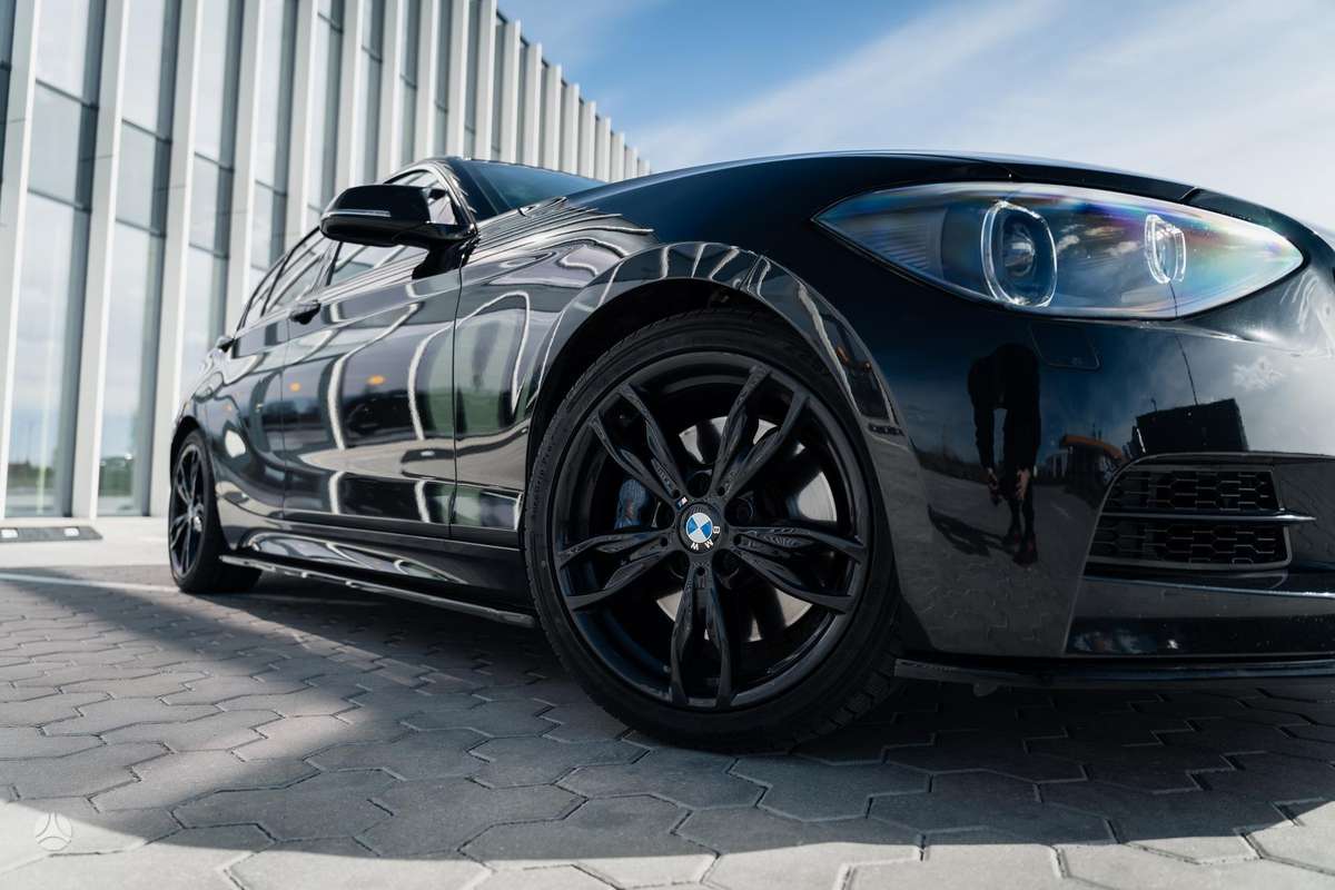 BMW M135, 3.0 l., Хэтчбек