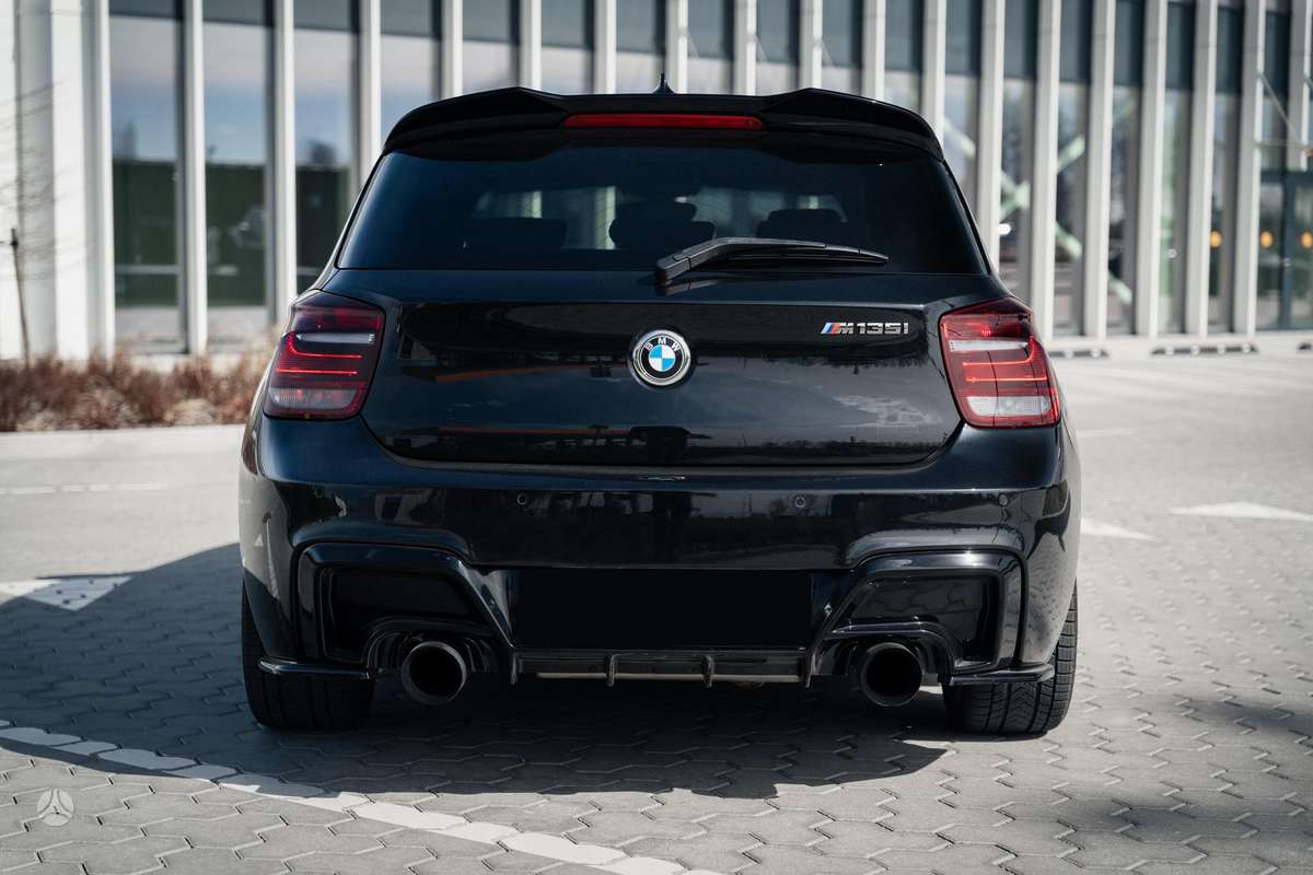BMW M135, 3.0 l., Хэтчбек
