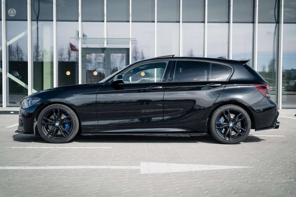 BMW M135, 3.0 l., Хэтчбек