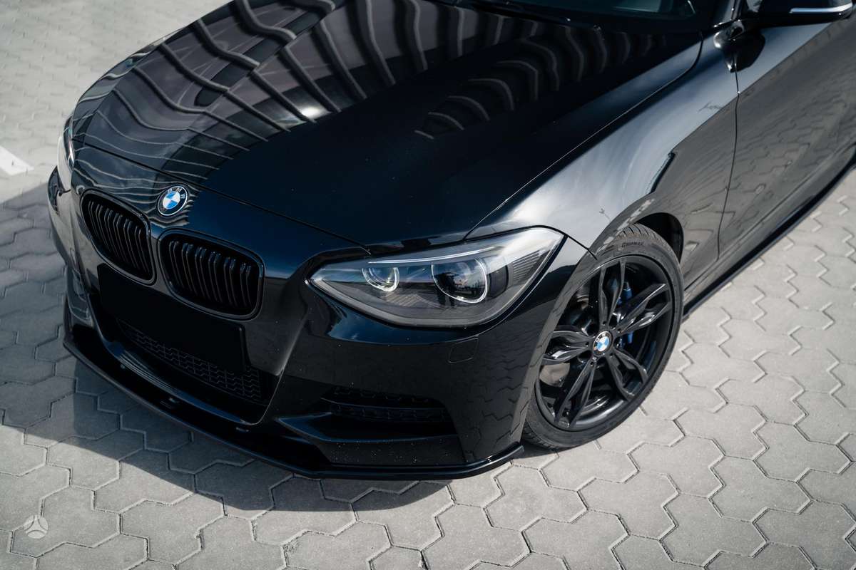 BMW M135, 3.0 l., Хэтчбек