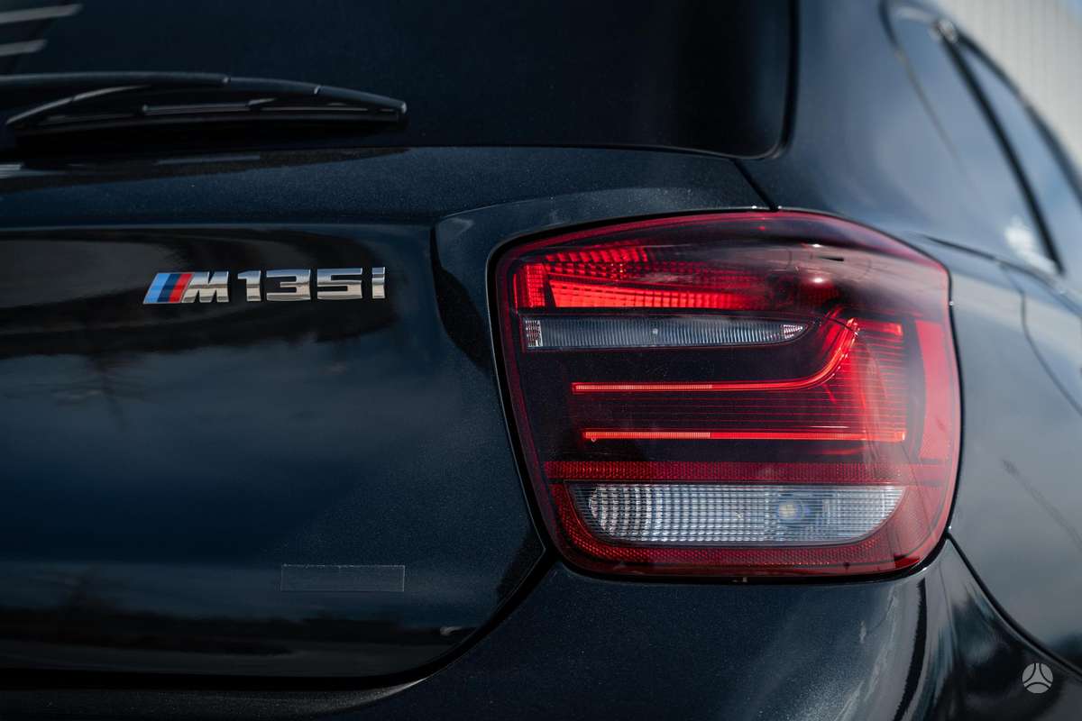 BMW M135, 3.0 l., Хэтчбек