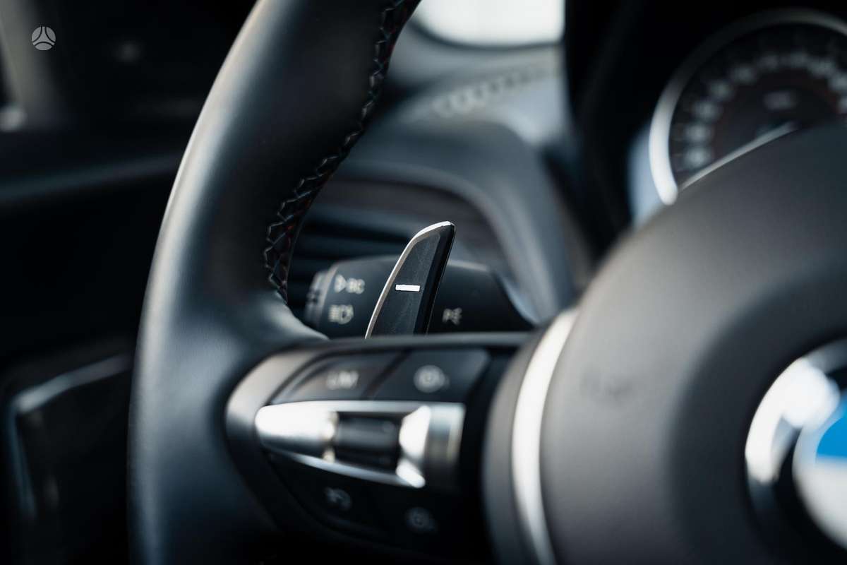 BMW M135, 3.0 l., hatchback