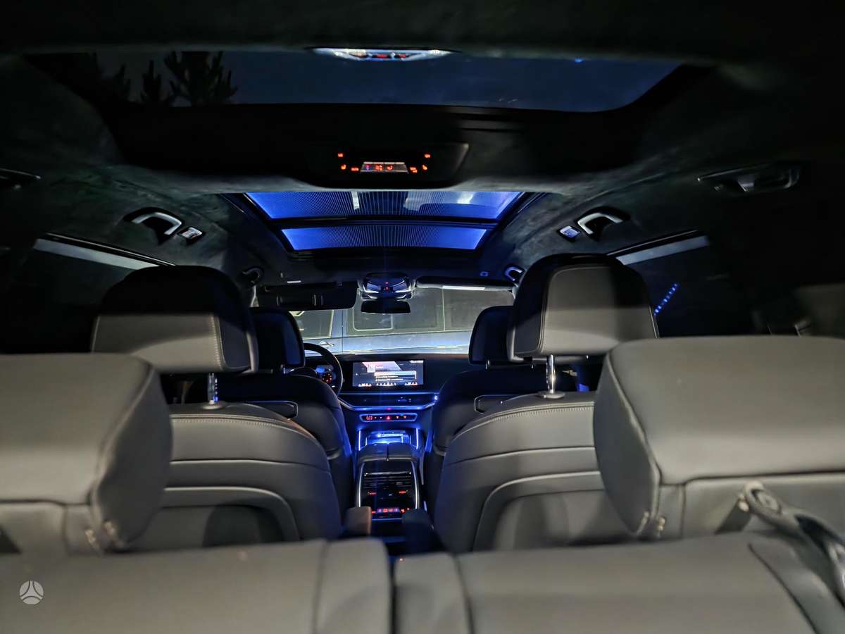 BMW X7, 3.0 l., Минивэн