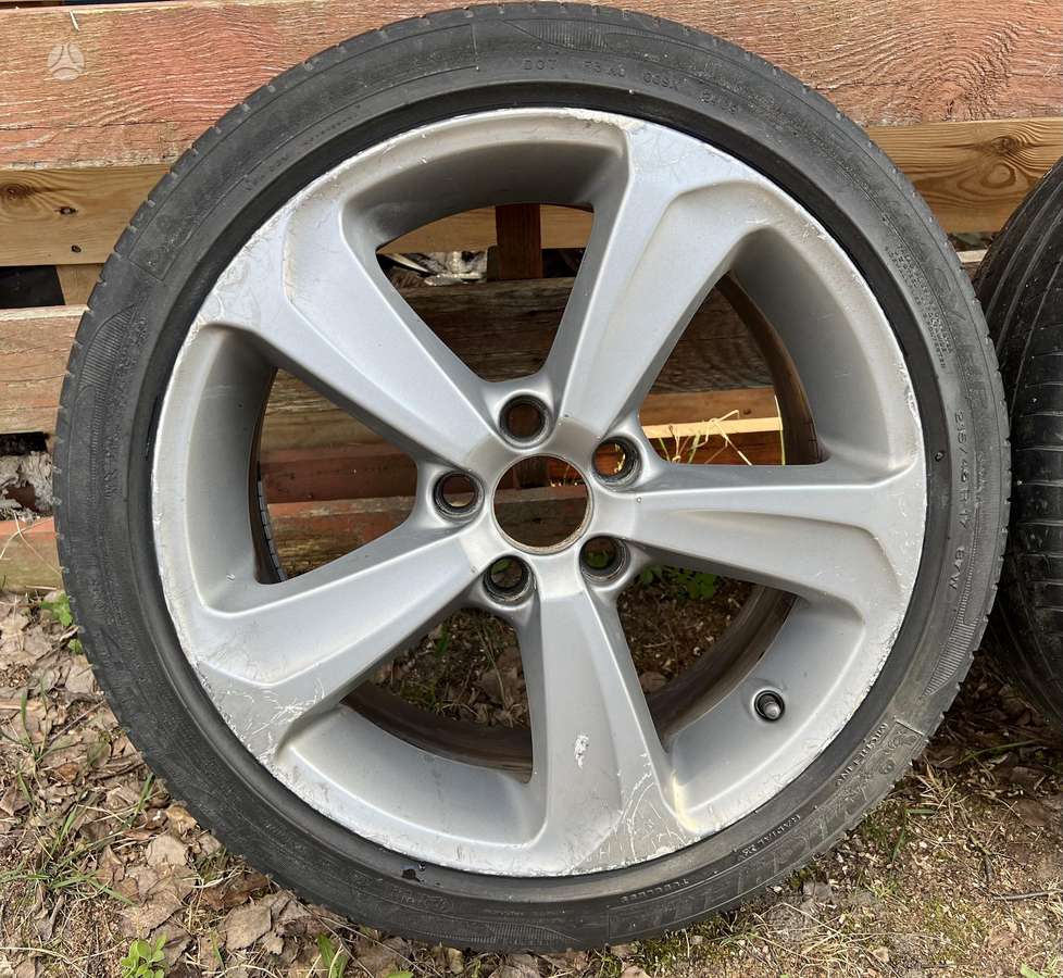 Volvo V40, light alloy, R17