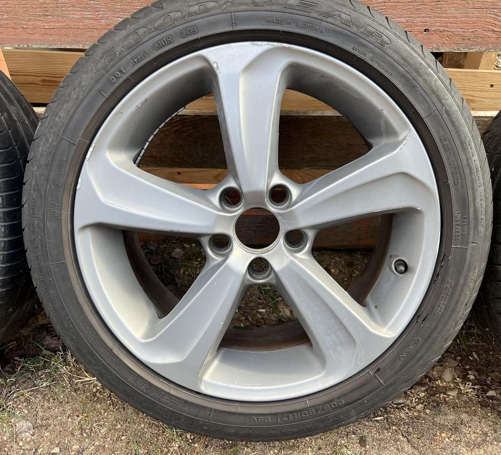 Volvo V40, light alloy, R17