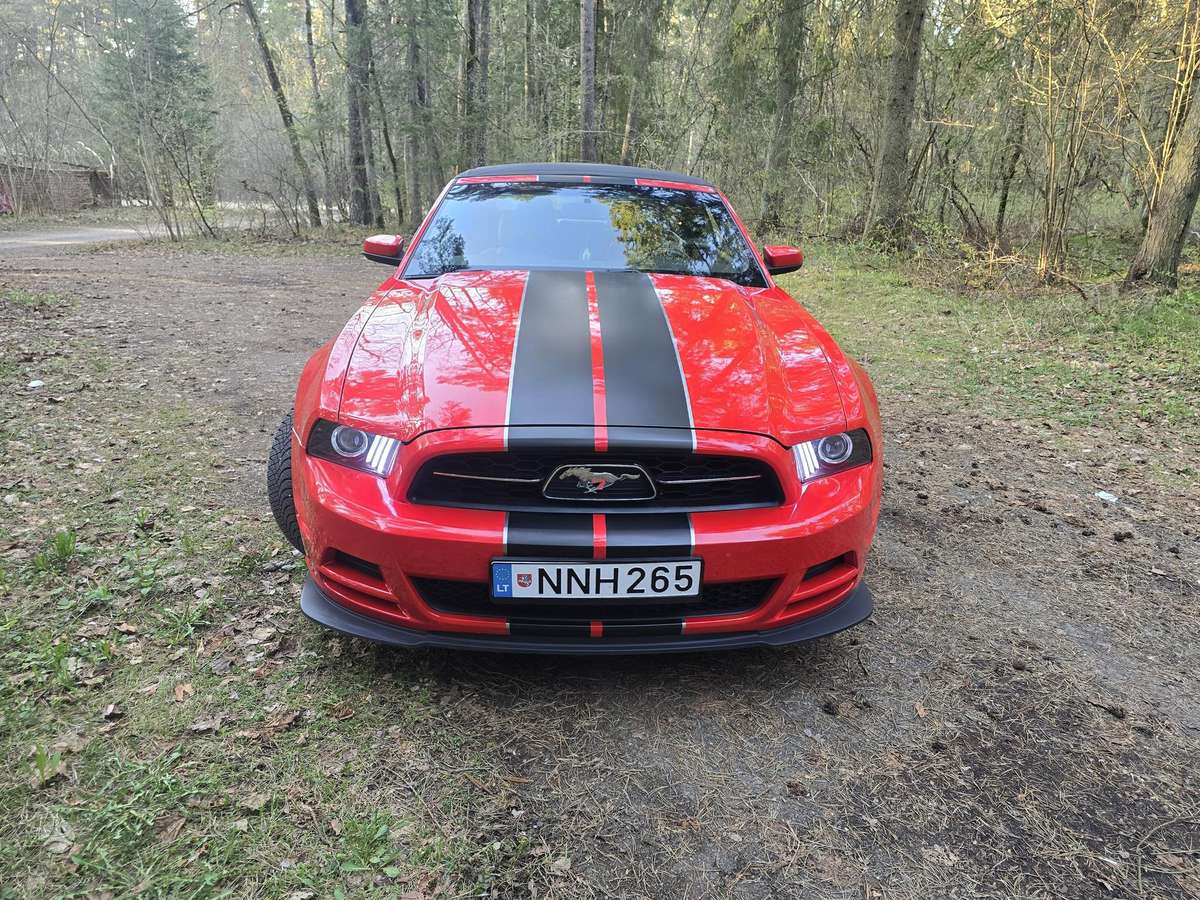 Ford Mustang, 3.7 l., Кабриолет