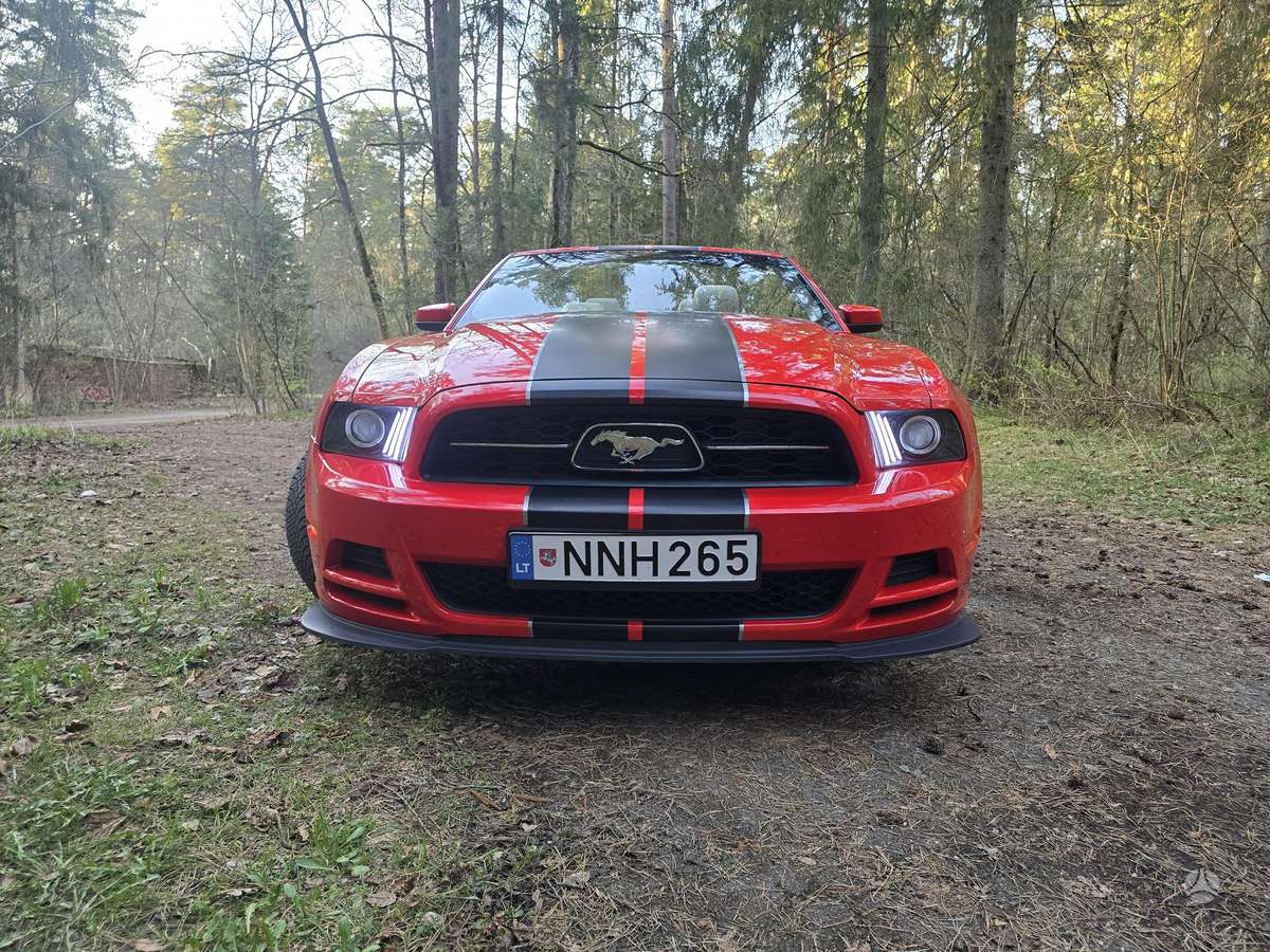 Ford Mustang, 3.7 l., Кабриолет