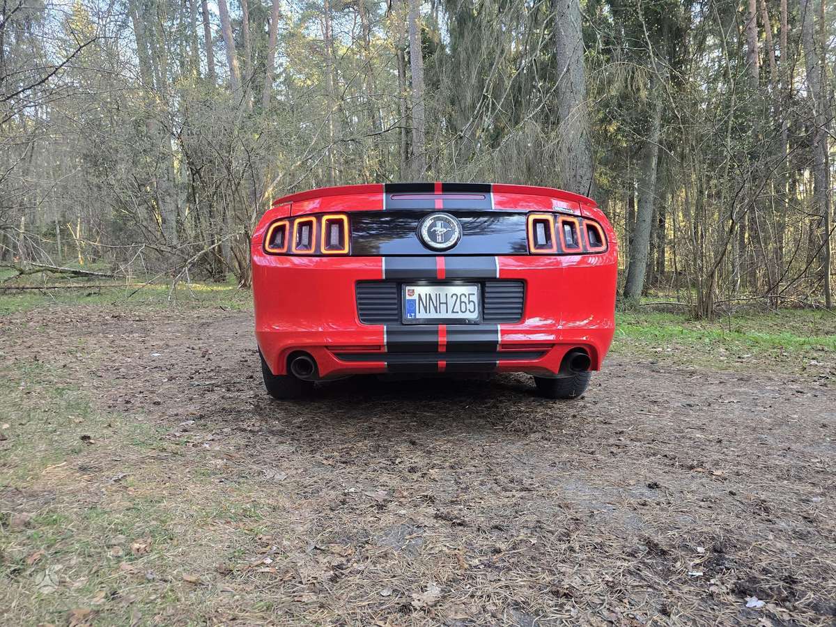 Ford Mustang, 3.7 l., Кабриолет