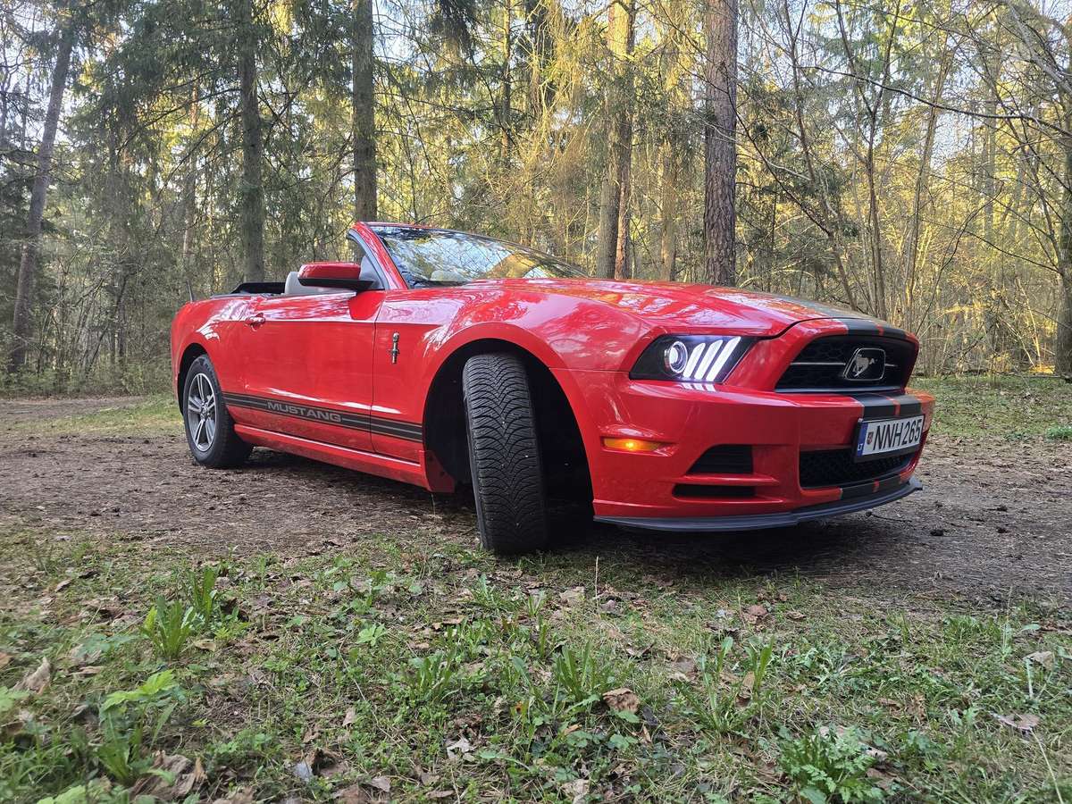 Ford Mustang, 3.7 l., Кабриолет
