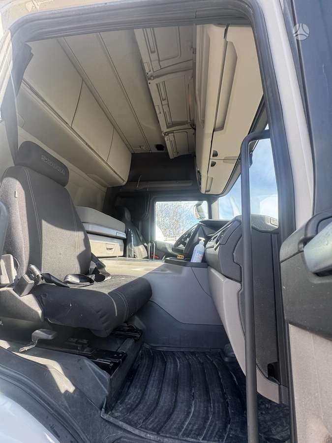 Scania P450, refrigerated trucks