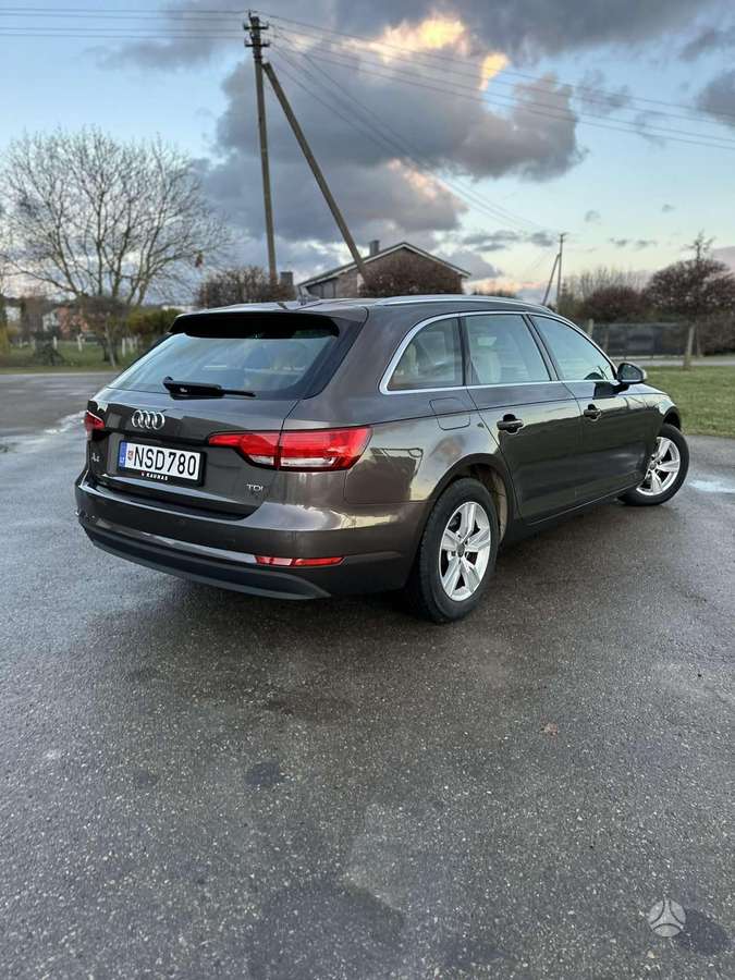 Audi A4, 2.0 l., Универсал