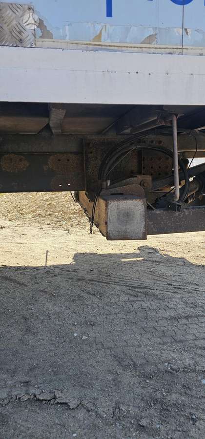 MAN 12-240, isothermal trucks