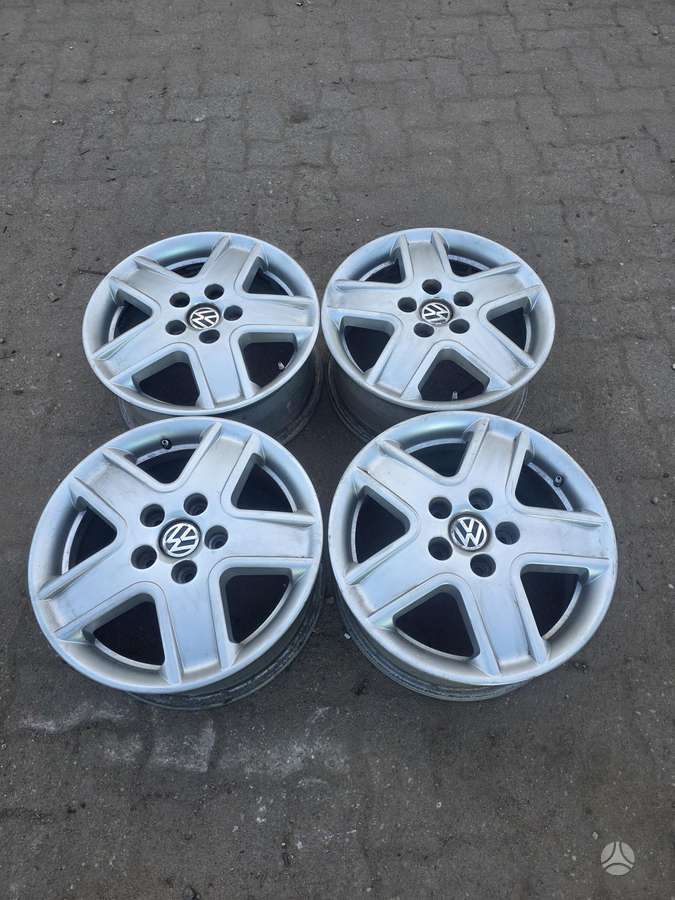 Volkswagen, lengvojo lydinio, R16