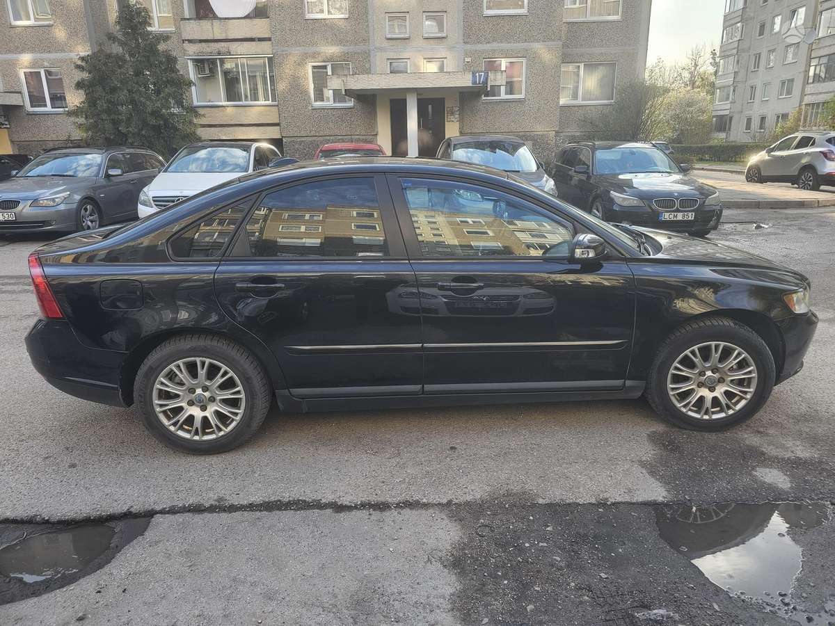 Volvo S40, 1.6 l., Седан