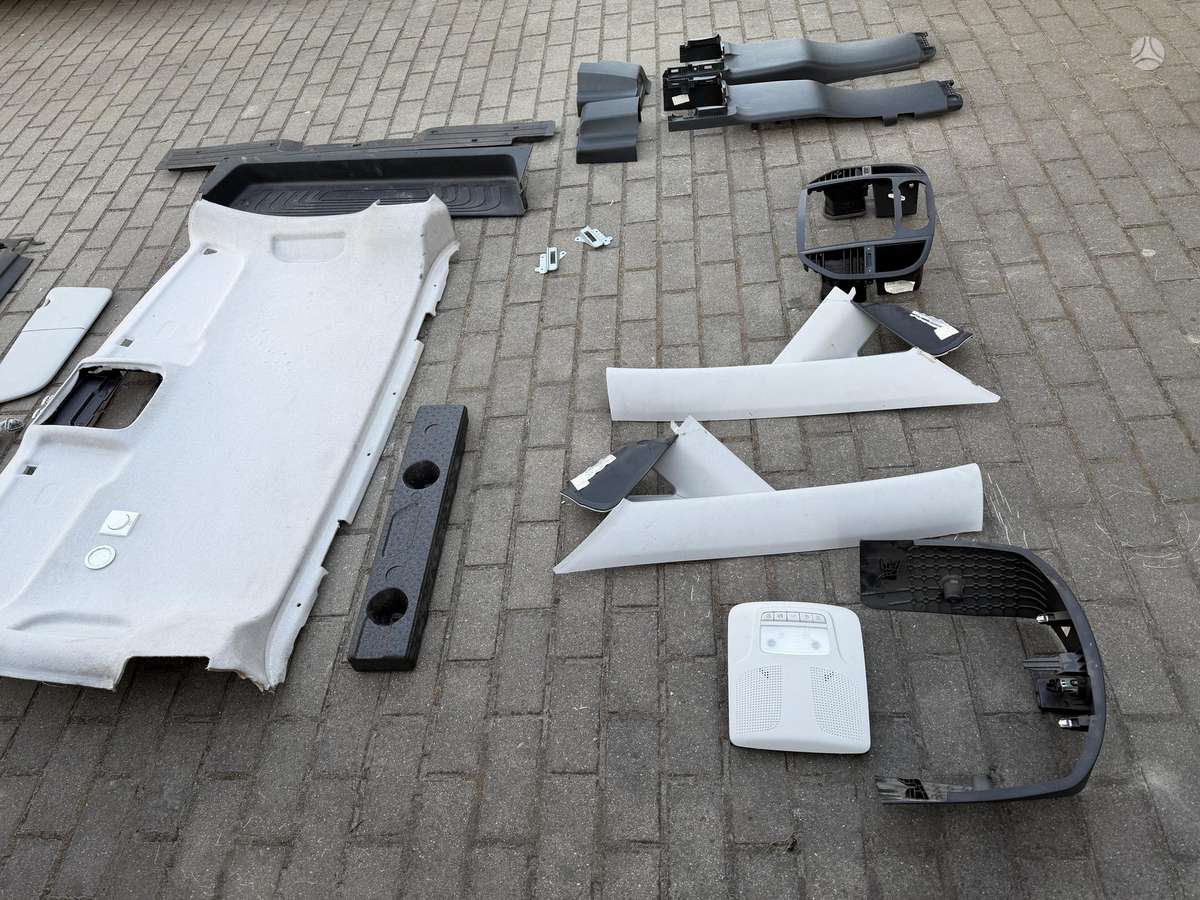 Mercedes-Benz Vito salono detalės