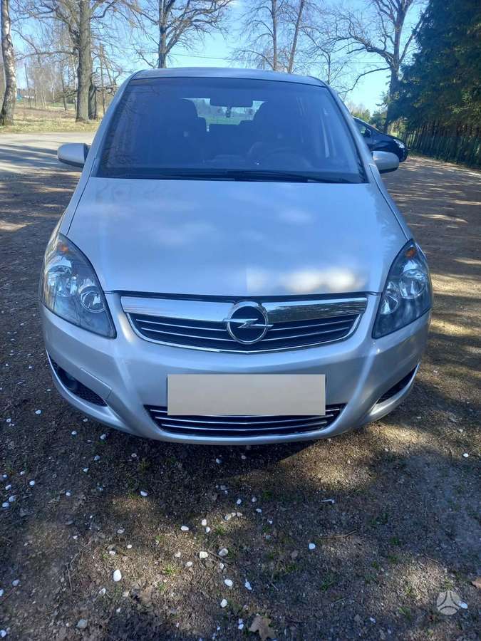 Opel Zafira, 2009