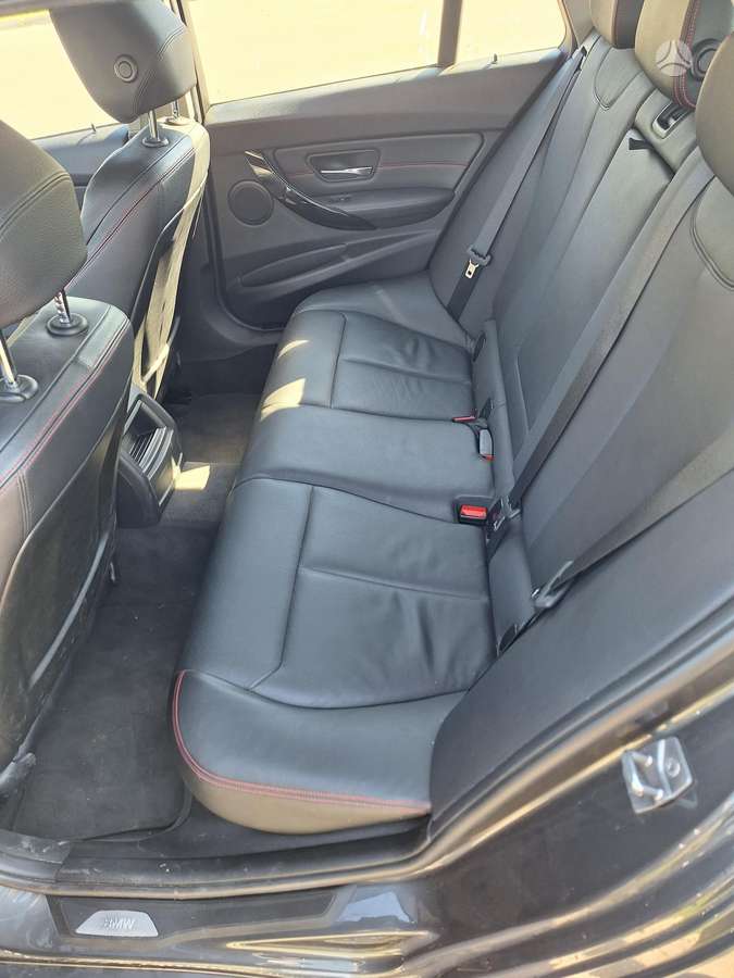 BMW 320, 2.0 l., wagon
