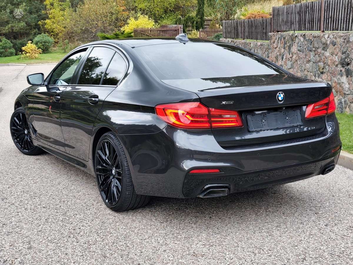 BMW 520, 2.0 l., Седан