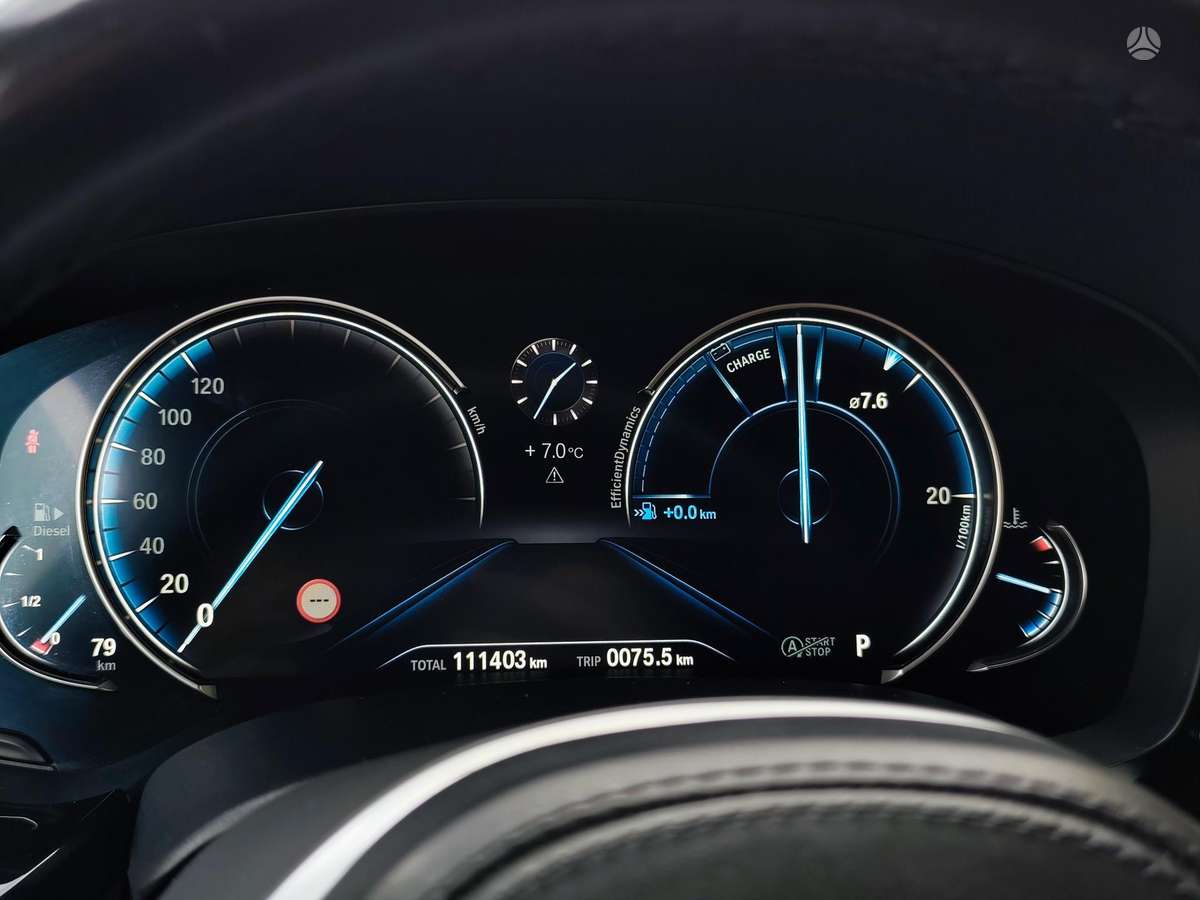 BMW 520, 2.0 l., Седан