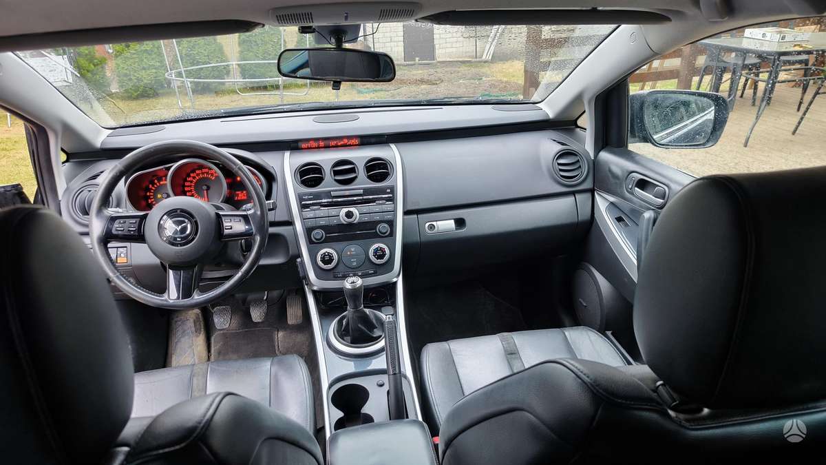 Mazda CX-7, 2.3 l., off-road / crossover
