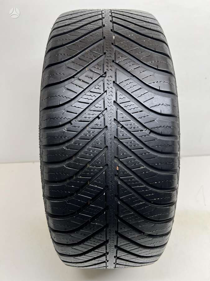 Goodyear Vector4Seasons, всесезонные 215/55 R16