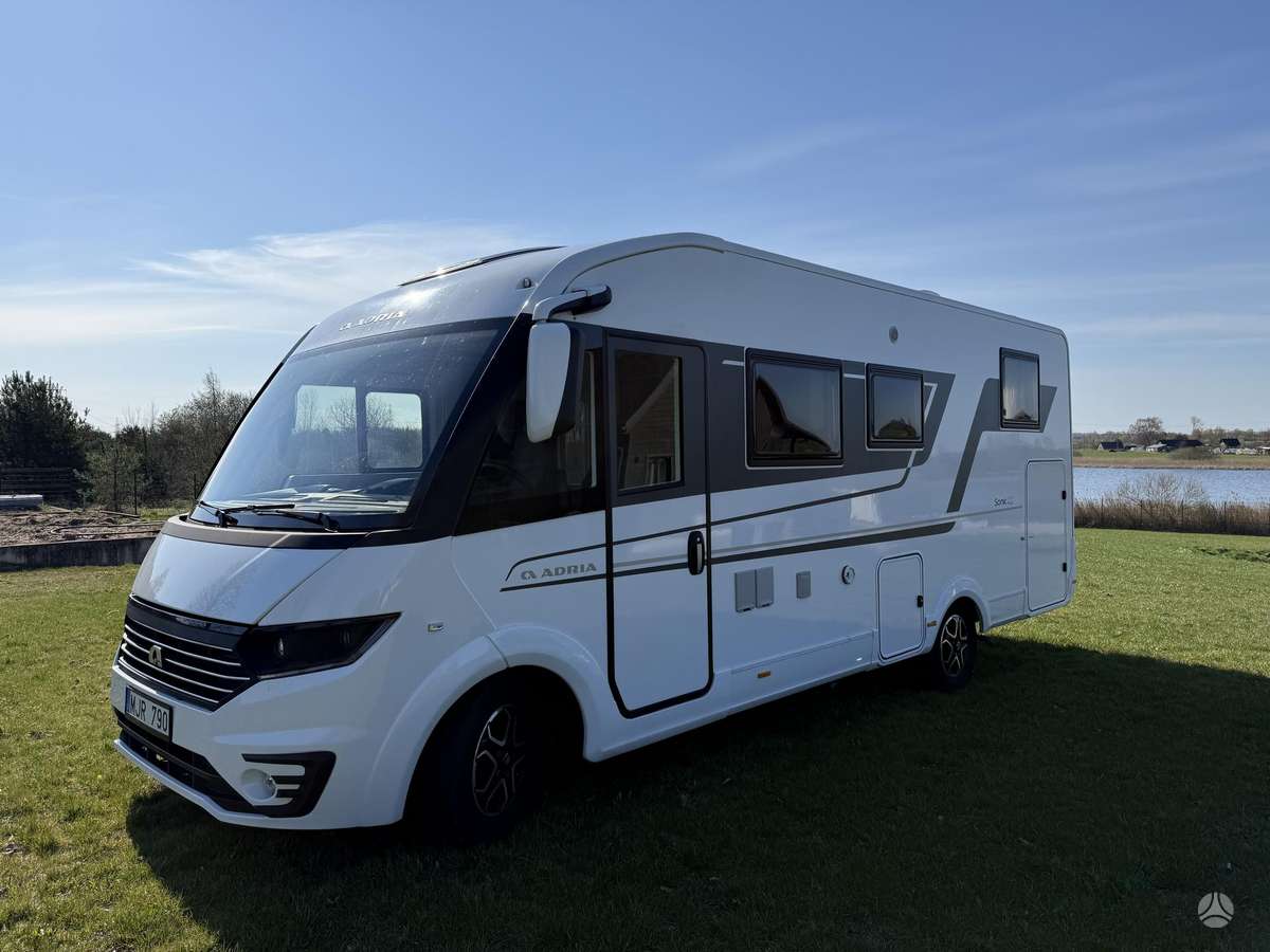 Adria Sonic Plus 700SL, campers