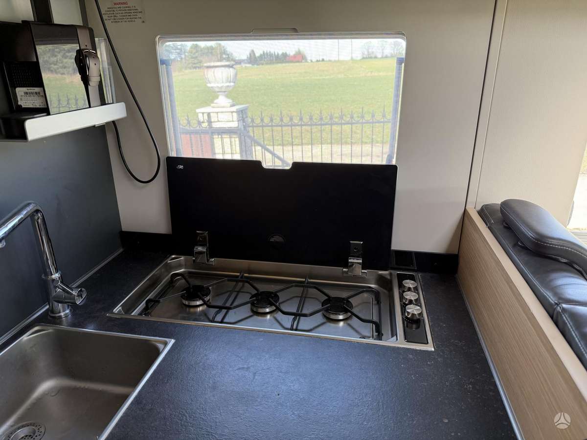 Adria Sonic Plus 700SL, campers
