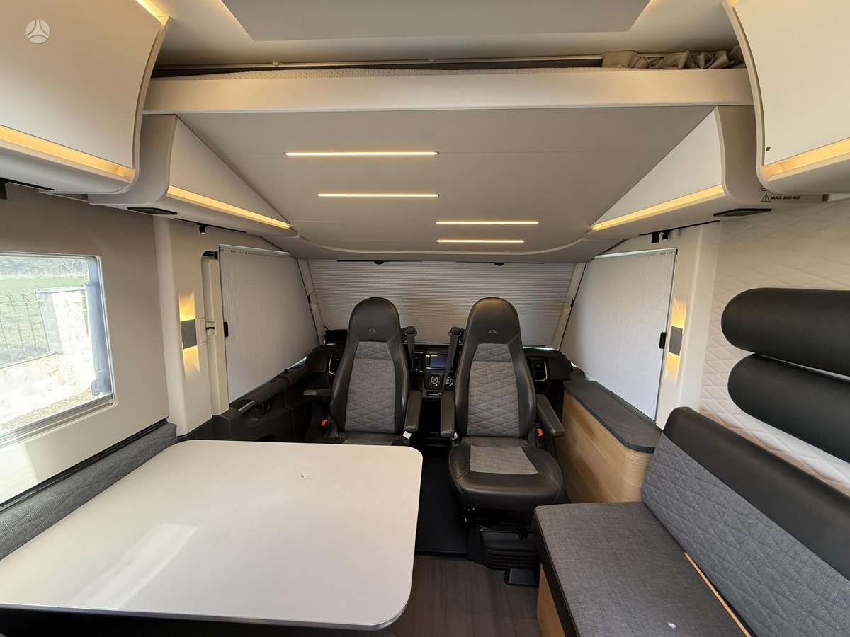 Adria Sonic Plus 700SL, campers