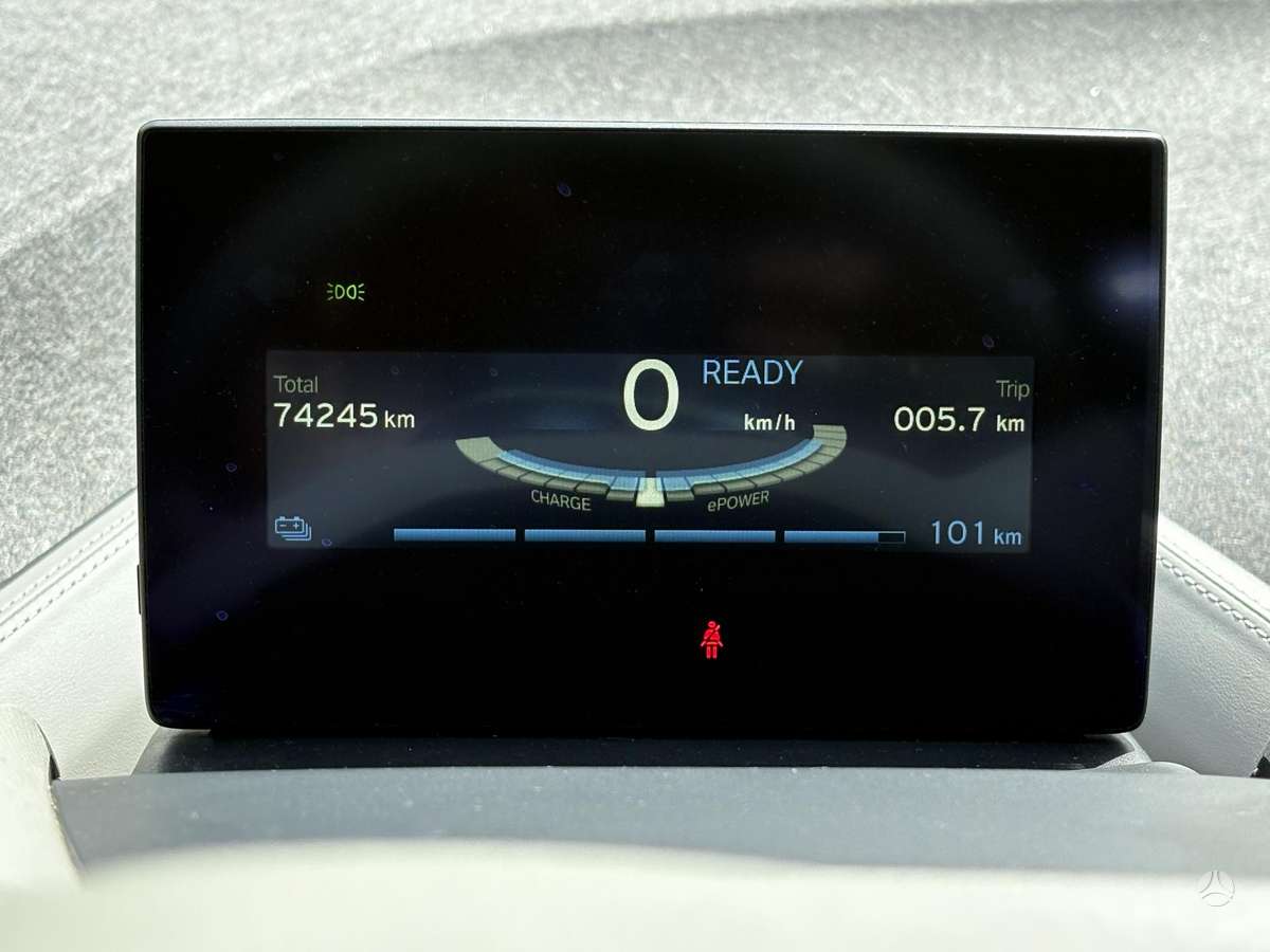 BMW i3, 22 кВт·ч, Минивэн