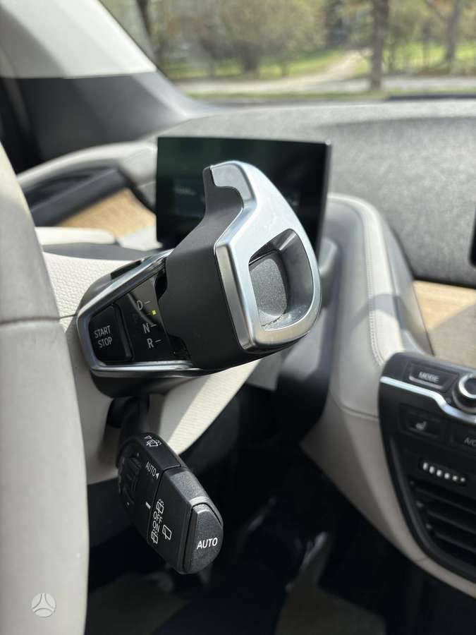 BMW i3, 22 кВт·ч, Минивэн