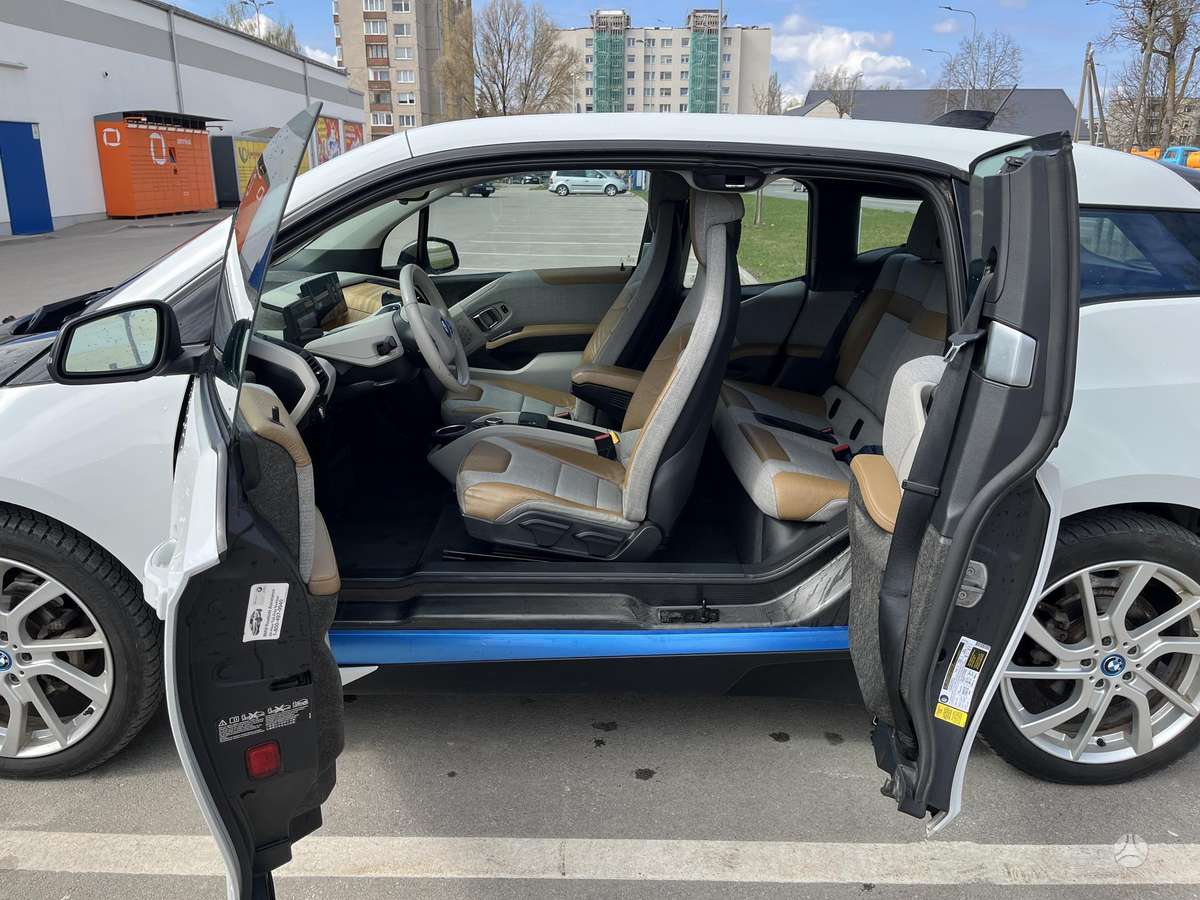 BMW i3, 19 kWh, hatchback