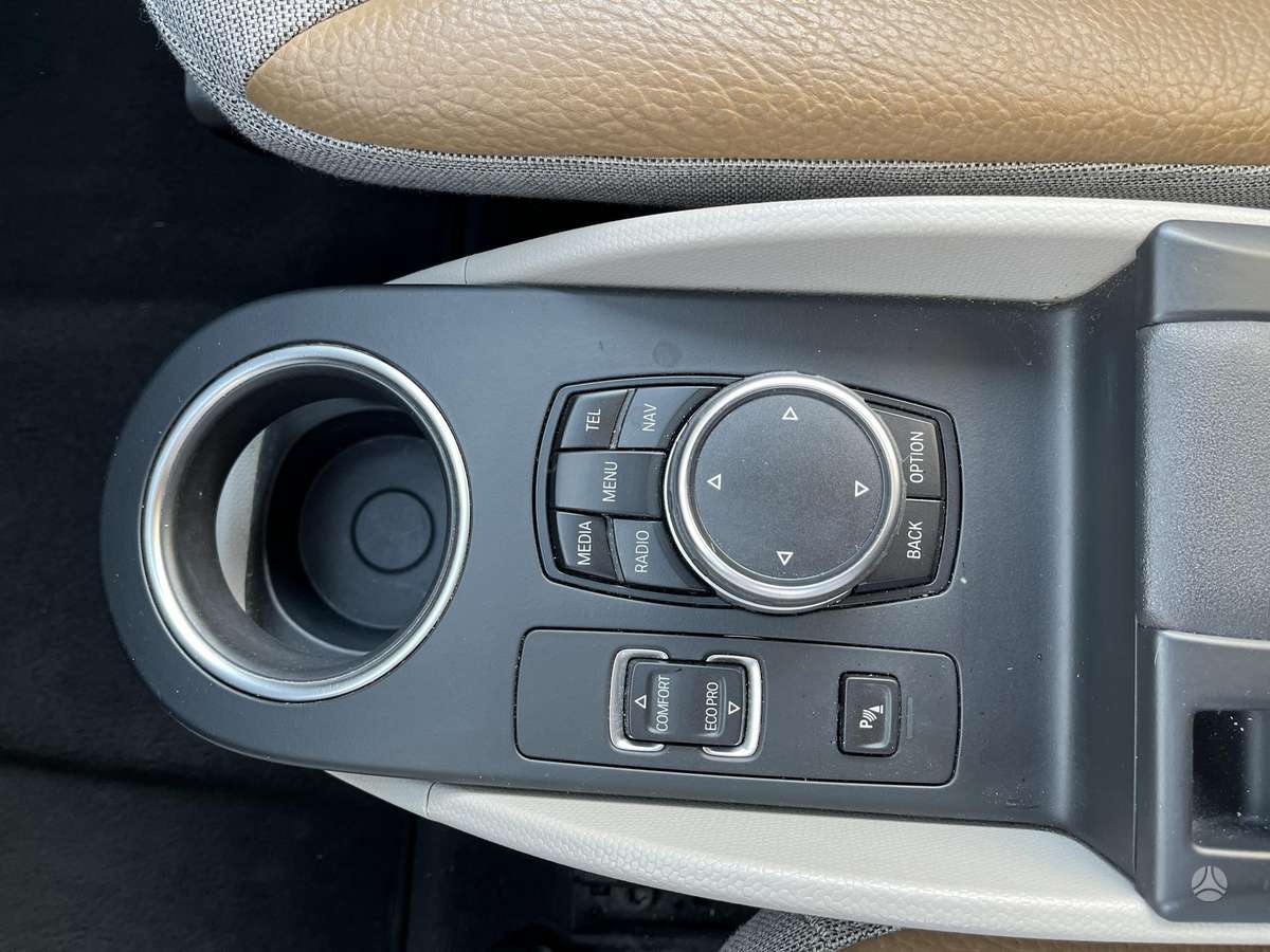 BMW i3, 19 kWh, hatchback