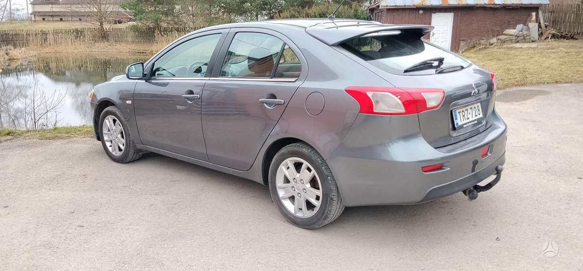 Mitsubishi Lancer, 1.5 l., hečbekas