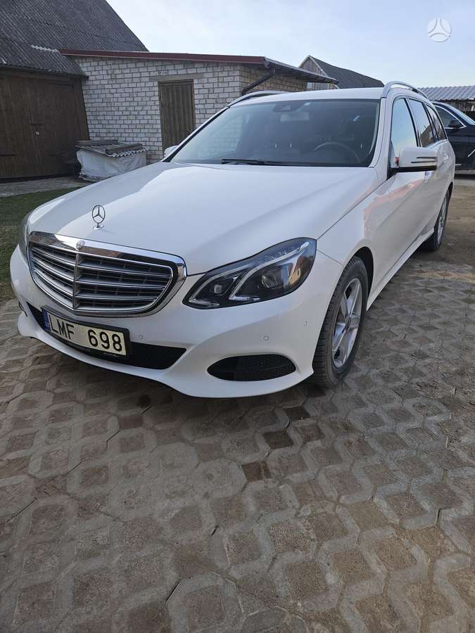 Mercedes-Benz E220, 2014