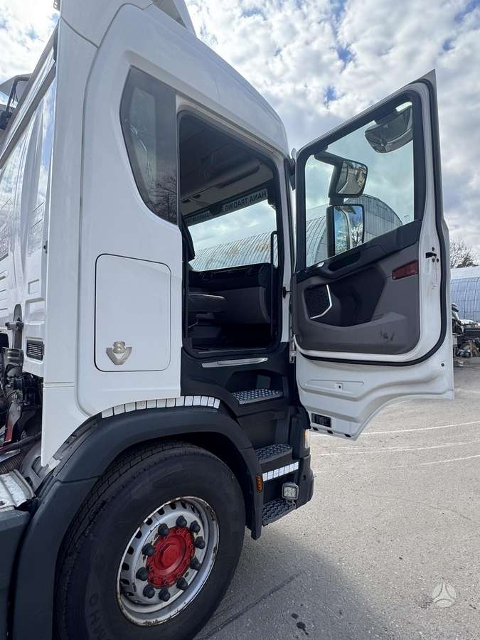 Scania R650, шасси