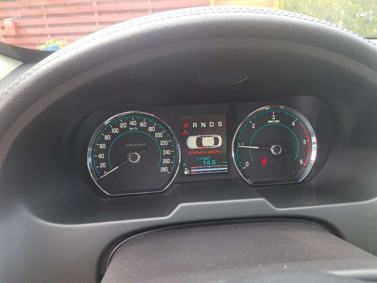 Jaguar XF, 2.2 l., Седан