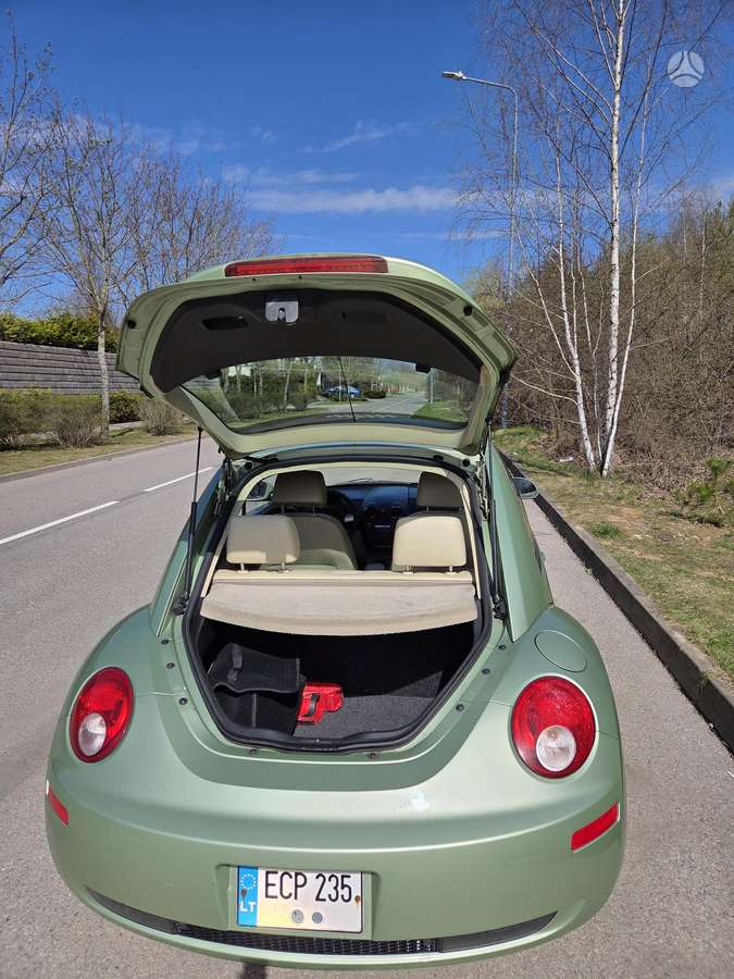 Volkswagen Beetle, 2.5 l., hatchback