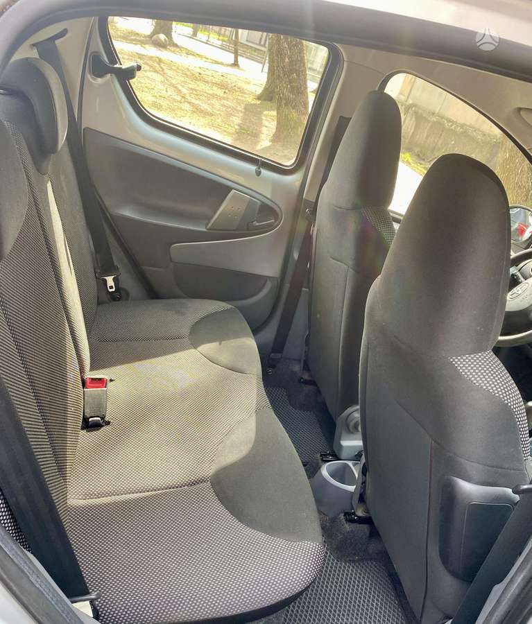 Toyota Aygo, 1.0 l., hatchback