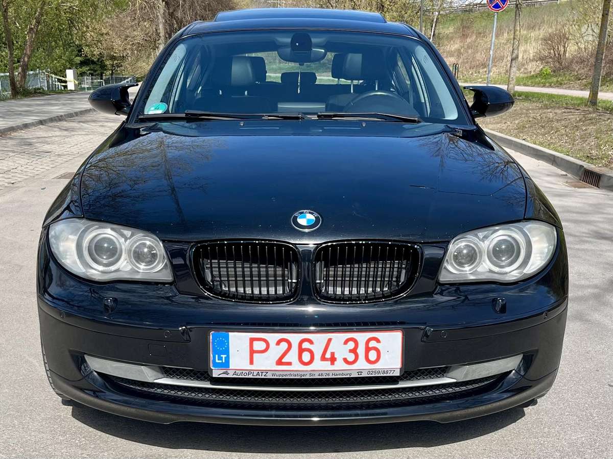 BMW 120, 2.0 l., hatchback