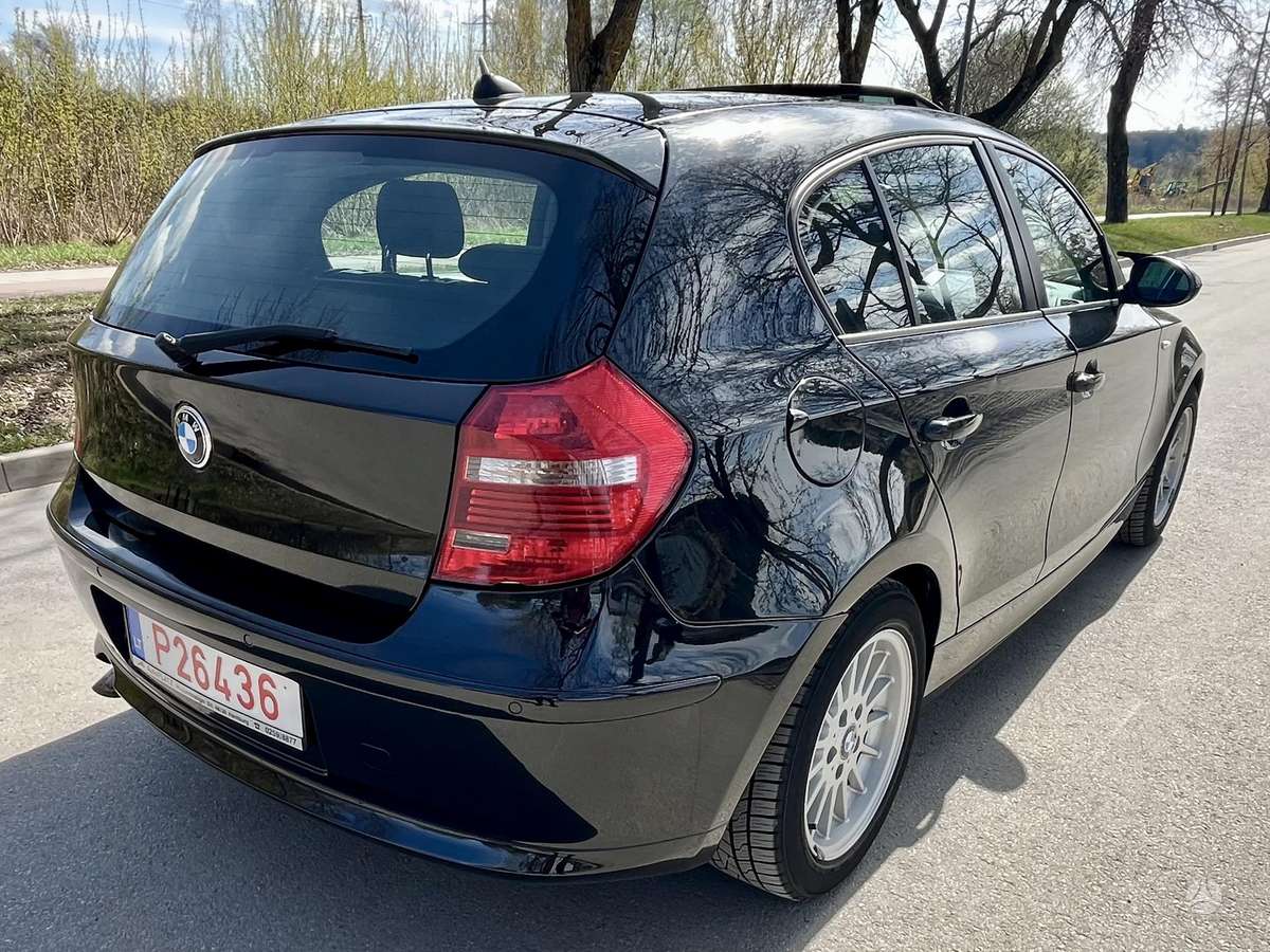 BMW 120, 2.0 l., hatchback