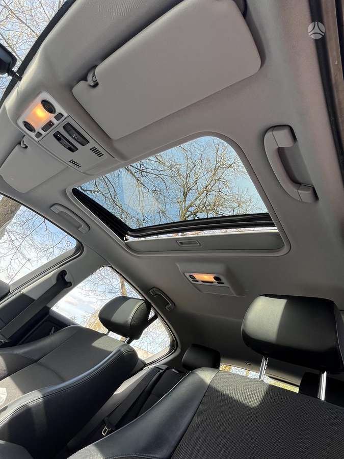 BMW 120, 2.0 l., hatchback